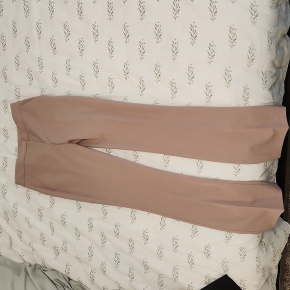 Express Columnist Barely Boot Mid Rise Slacks - Picture 3 of 7